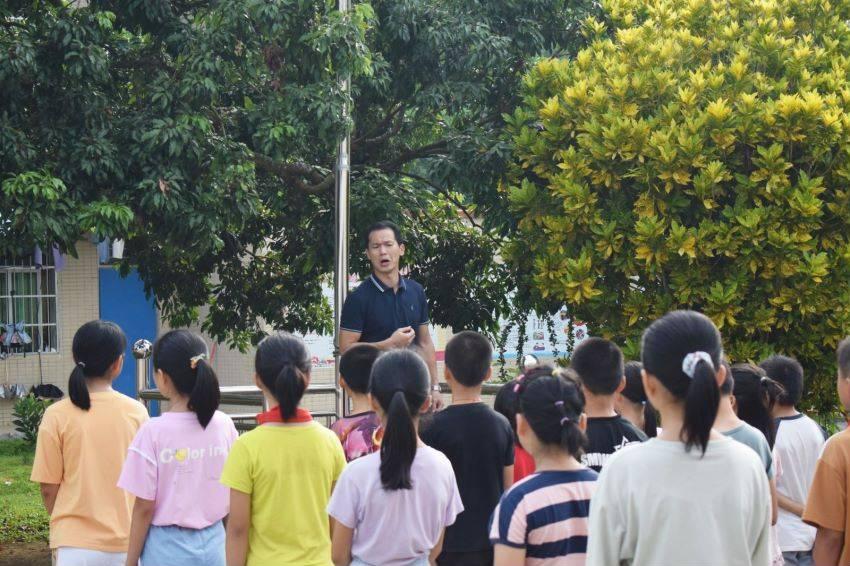 三秋到底有多长?论坛,深入讨论与分享的平台